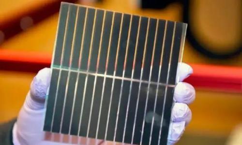 优化光伏太阳能电池性能: 等离子表面处理和USC干式除尘的关键作用