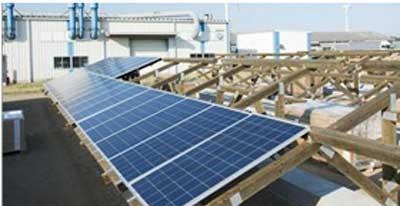 日本住友林业启用采用木架台的光伏电站