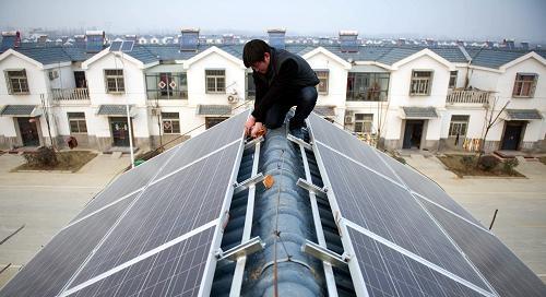 合肥首批家庭扶贫光伏电站并网发电