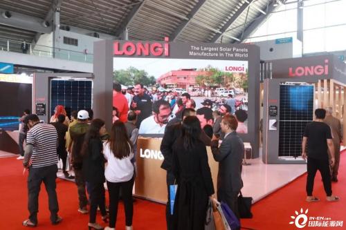 在这个展会上,隆基"红"到出圈