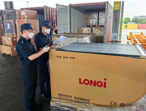 上海口岸太阳能电池出口火热,前五个月出口额占全国一半以上