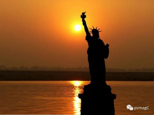 美国今年4月太阳能发电量占全国总发电量的7%