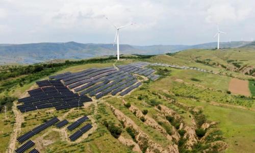 绿色转型!国电电力大同公司右玉牛心堡100兆瓦光伏项目全容量并网