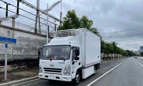 五六集团4米2氢能源冷藏车上线