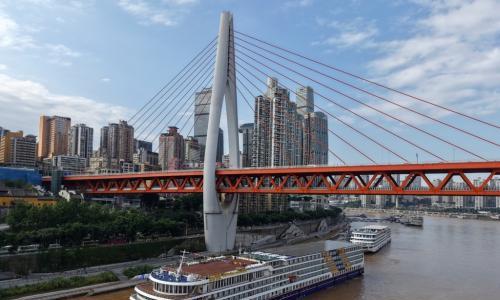 再添万吨级游轮 长江上首艘光伏发电游轮在渝开启首航
