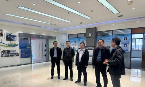陕西榆林能源集团新能源科技有限公司莅临中钠储能考察交流