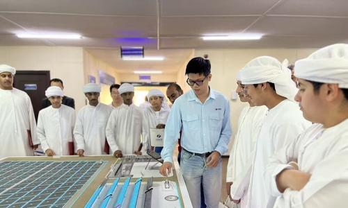中国电建阿联酋PV3阿吉班光伏项目举办跨文化实践之旅开放日活动