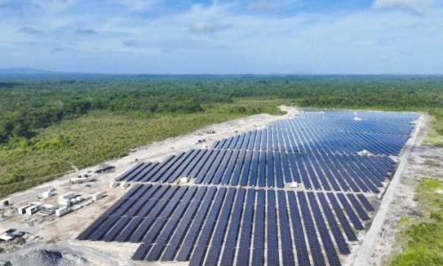 海外捷报-苏里南光伏储能项目首次并网发电