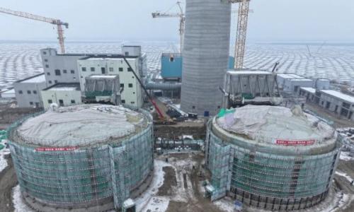 中绿可胜公司: 阜康10万千瓦光热项目高低温熔盐储罐顺利完工