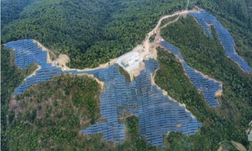 云南新能源公司行寨光伏发电项目全容量并网发电