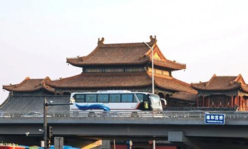 博大数据落子雍和宫!!从"龙潜福地"到"算力心脏"