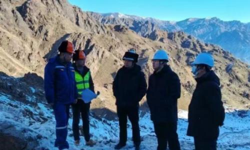 张维佳深入鄯善抽水蓄能电站项目调研并督导工程建设