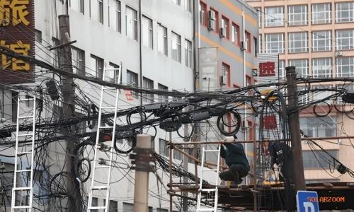 超级电力帝国崛起,从一块光伏板开始