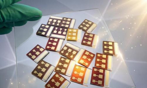 改良锑基硫族材料电池光电效率创新高