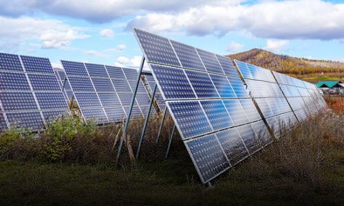 价格触底,长夜未尽: 光伏产业在过剩与希望之间跋涉