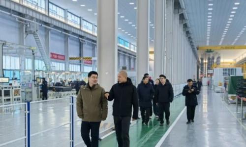 中国电气装备储能公司党委委员、副总经理朱正到电工时代开展调研