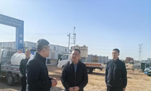 吴忠市政协副主席蒋耀强一行来盐调研新能源储能项目建设情况