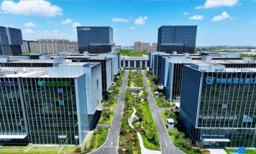 临港新科园智能微电网项目阶段性完工,构建园区智慧能源新生态!