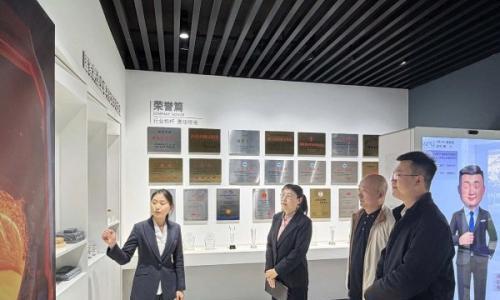 瞄准生物质新材料 培育新质生产力-郭屯镇赴济南圣泉集团招商考察