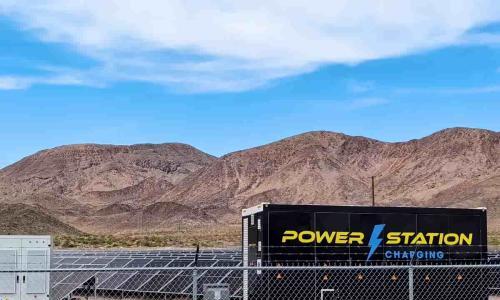 美国推出纯太阳能离网充电桩,完全脱离电网独立运行