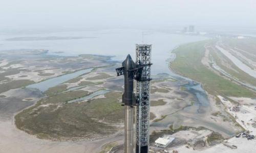 SpaceX又有新计划 太空光伏概念盘初活跃 连城数控涨超9%