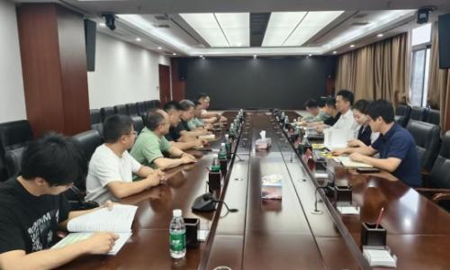 青山湖高新园区与北京泓慧能源座谈推进混合独立储能电站项目
