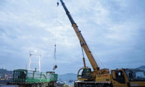 福鼎市台山岛微电网示范工程启动光伏支架安装