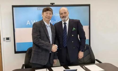 天启鸿源与英国 S.E.E. COMM LIMITED 签署供货合作协议加速布局欧洲储能市场
