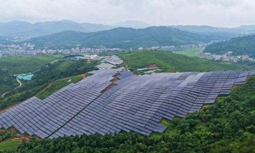 湖南省耒阳市东湖圩乡100兆瓦光伏发电项目顺利完成反送电